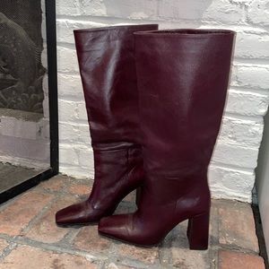 Beautiful burgundy zara leather boots